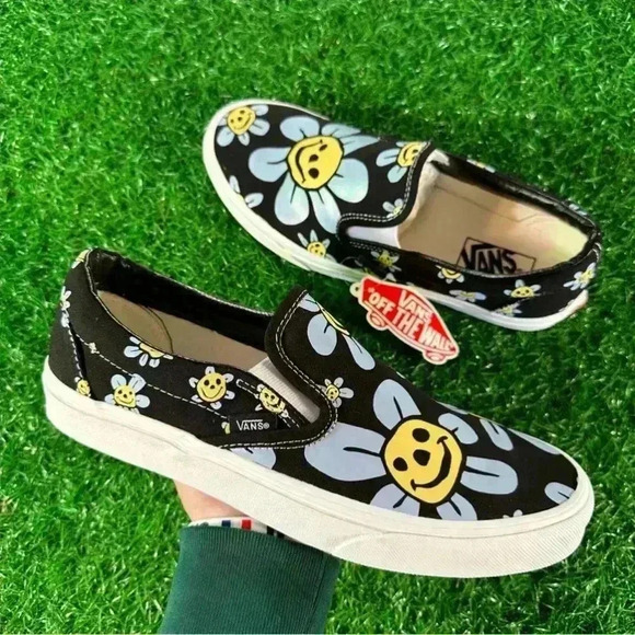 Vans Other - Vans Classic Slip On Trippy Grin Floral